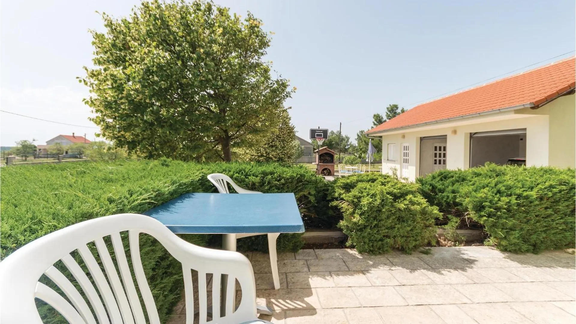 Gorgeous Home In Lisicic With Wifi Lisicici Holiday home
