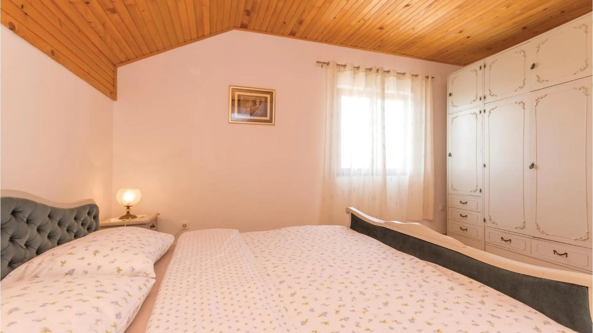 Holiday home Gorgeous Home In Lisicic With Wifi Lisicici