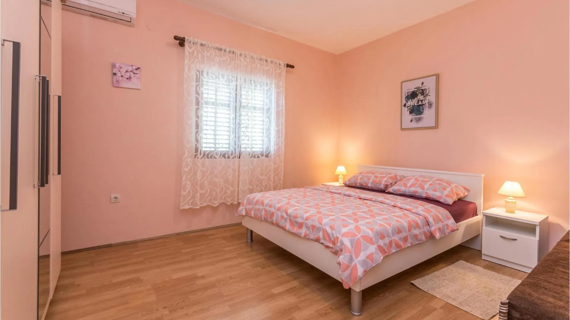 Gorgeous Home In Lisicic With Wifi Lisicici